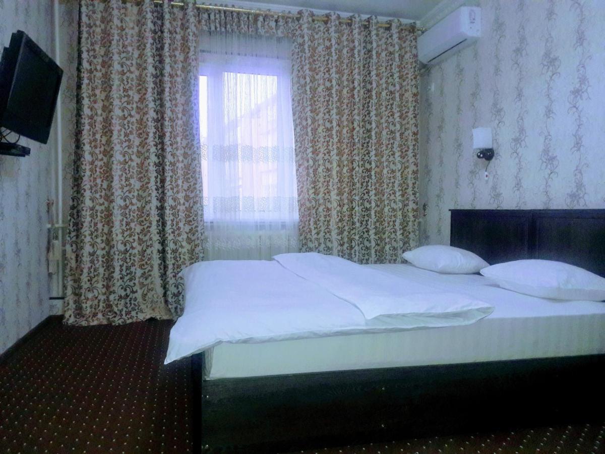 Manzur Apartment Fergana Exterior photo